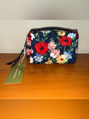 Vera Bradley Poppy Meadows Small Cosmetic Bag
Target Exclusive